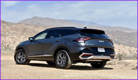 2023 Kia Sportage Hybrid First Drive: Style and substance